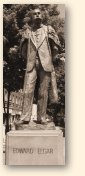 Edward Elgar — standbeeld aan het einde van High Street in Worcester